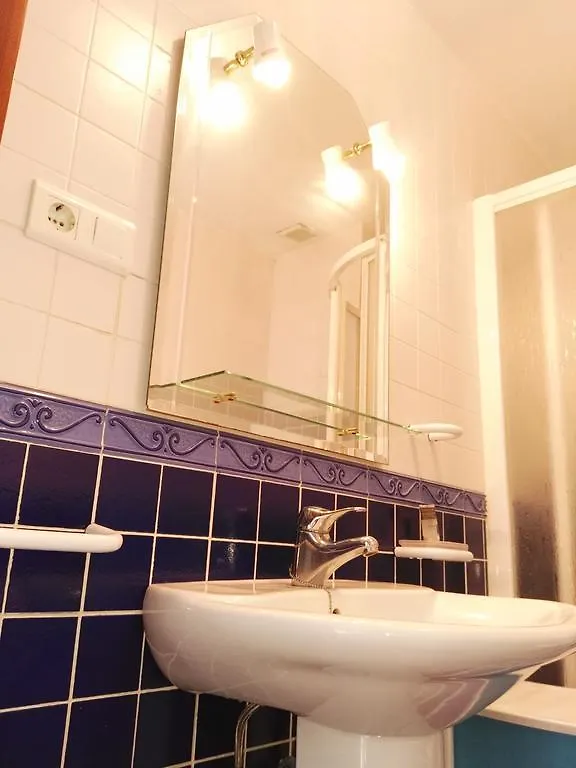 Apartamento Madre De Dios V Hotel Málaga 0*,  Spanien
